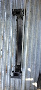 Vyztuha predniho narazniku fabia II skoda roomster - 3