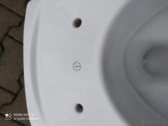 ZÁVĚSNÁ WC MÍSA - 3