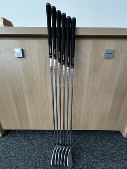Golfový set želez 5-PW CLEVELAND cbx RH/regular - 3