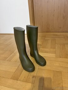 Prodám nové chlapecké / pánské holínky vel. 39 / 40 - 3