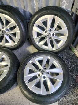 4ks alu disky orig. Škoda 5x112 R17 pneu 205/55 R17 7mm - 3