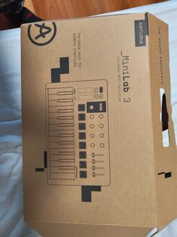 Arturia MiniLab 3 White - 3