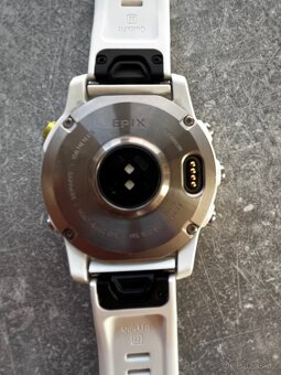 Garmin Epix Sapphire Titan/White Silicon band - 3