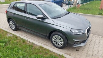 Škoda Fabia 1,0 MPI, 6143km - 3