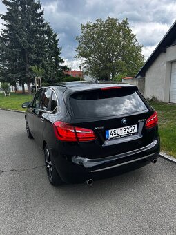 BMW 220d xDrive Active Tourer 140kW(190k) pohon všech kol. - 3