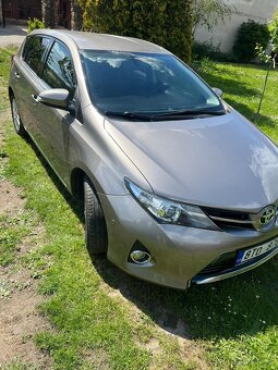 TOYOTA AURIS 1.6 vvti - 3