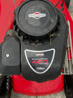 benzínovou sekačk Briggs & Stratton 450 - 3