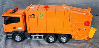 Popelářské auto SCANIA - Bruder 3560 - 3