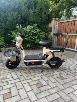 Elektrokoloběžka / skutr / moped - 3