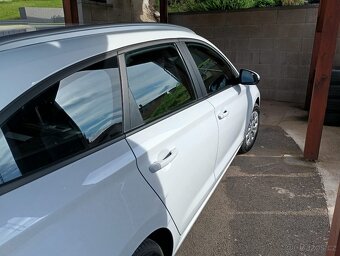 Prodám Hyundai i30 combi WG1,4 i - 3
