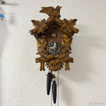 Staré dřevěné unikátní kukačky vyřezávané plně funkční - 3