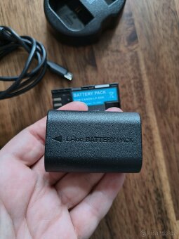 2x Akumulátor LP-E6N a nabíječka - 3