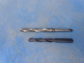 Strojní závitník M4,vrták prům 14 a 11,5 - 3