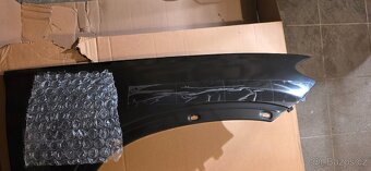 Nový origo přední pravý blatník na MB GLE (W167) - 3