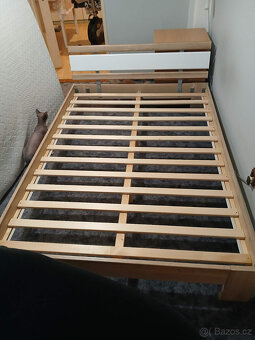 Postel s roštem 140 x 200 cm - 3