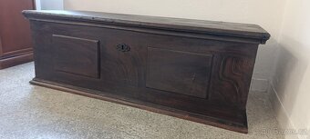 Starožitná truhla, masív, Nábytek Spříběhem - 3