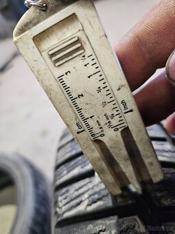 Zimní pneu Dunlop 225/45 R18 - 3