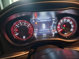 Dodge Challenger - 3