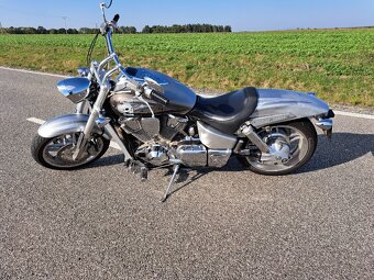 Honda vtx 1800 F1 - 3