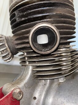Motor JAWA - 3