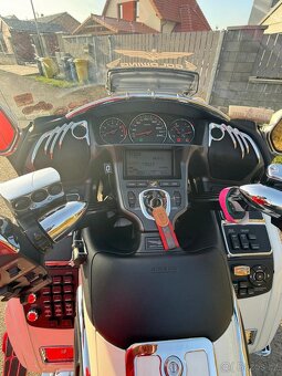 Honda Goldwing GL 1800 - 3