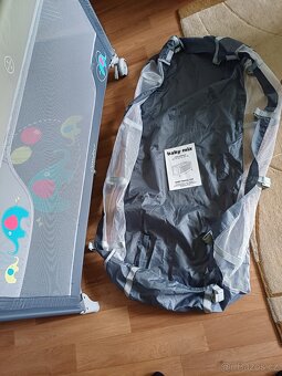 Cestovní postýlka Maxi Cosi + matrace - 3