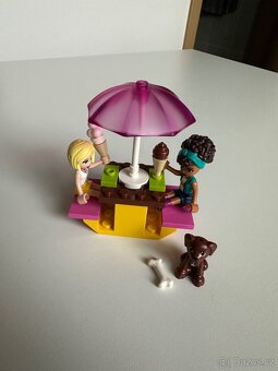 Lego Friends Zmrzlinářský vůz - 3