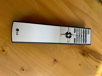 Projekční televizor LG, model RE-44SZ21RD - 3