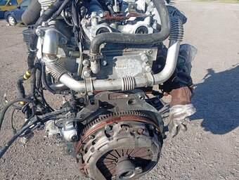 IVECO DAILY VI MOTOR 3,0HPI Z RV 2015 60000KM NAJETO - 3