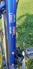Giant X2000 - 3