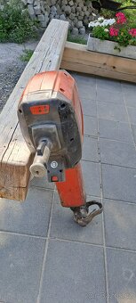 bourací kladivo Hilti - 3