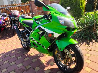 Kawasaki ninja ZX-9R, 1.majitel, plný servis Kawasaki - 3