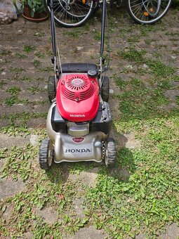 Honda - 3