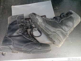 Boty Kanady Magnum Leather vel. 43 PC 3.000 Kč čtěte - 3