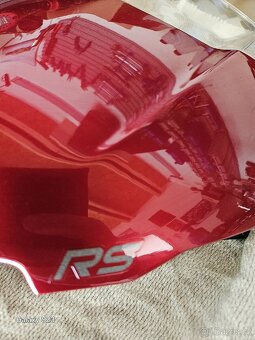 PŘEDNÍ ŠTÍTEK TRIUMPH STREET TRIPLE 765 , CARNIVAL RED - 3