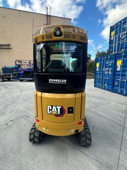 CAT 301.8 - 3