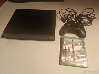 Microsoft Xbox One X 1 TB+ Hra na CD - 3