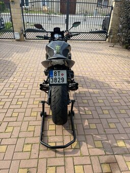 Kawasaki Z1000 Rok 2010 - 3