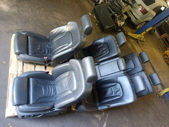 /// Sedačky Audi Q7 S-line kůže 2008 /// - 3