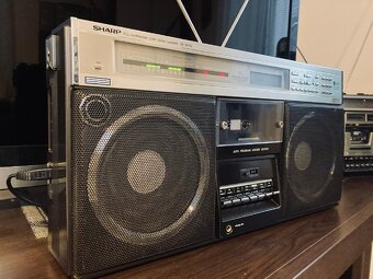 Sharp GF 9595 - super stav - 3