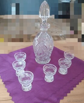 Karafa a sklenice z broušeného skla - 3