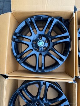 ORIGINÁL Alu Škoda THEMISTO R18, 5x112 - TOP STAV - 3