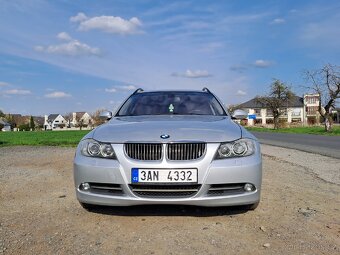 BMW E91 330D 170kw MANUÁL - 3