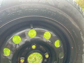 175/70 R13 82T MICHELIN zimní pneu - 3