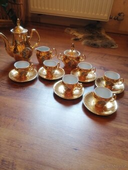 Pozlacená porcelánová sada - 3