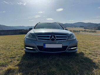 Mercedes-Benz C 250 CDI, 2011, 150kw, 204koní - 3