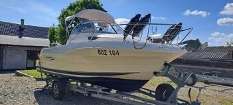 Kajutová loď Quicksilver 620 Cruiser + Mercury 115hp EFI - 3