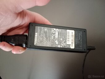 Notebook Toshiba - 3