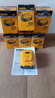 Baterie DeWalt DCB184 18V 5,0 Ah - 3