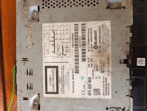 Original radio Seat 5F0035869 - 3